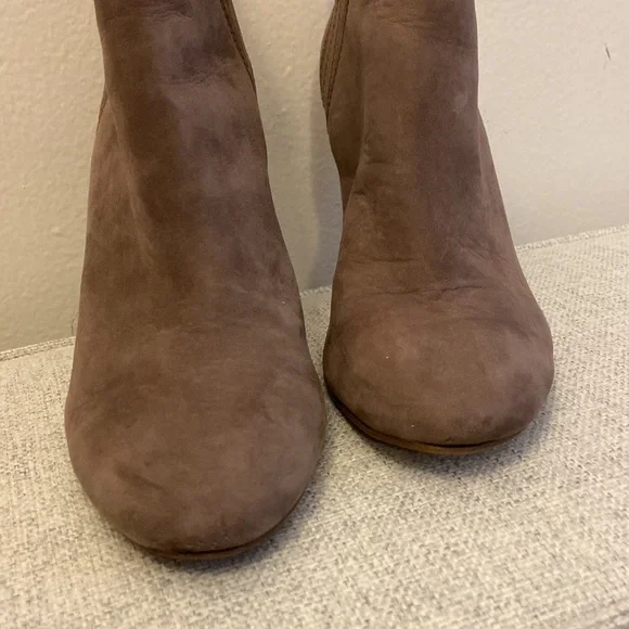 Vince Camuto Booties - Picture 2 of 5
